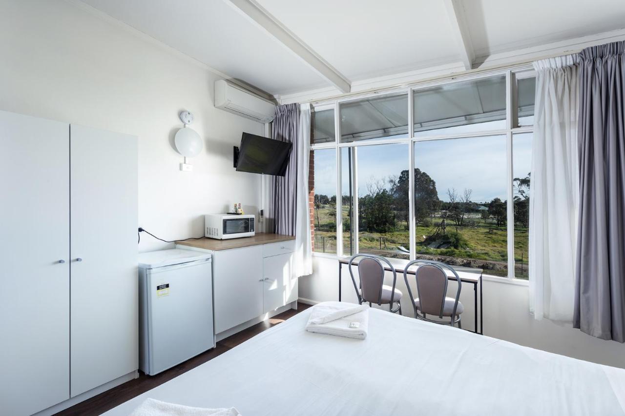 Rivers Apartments Motel Sale Gippsland Exterior foto